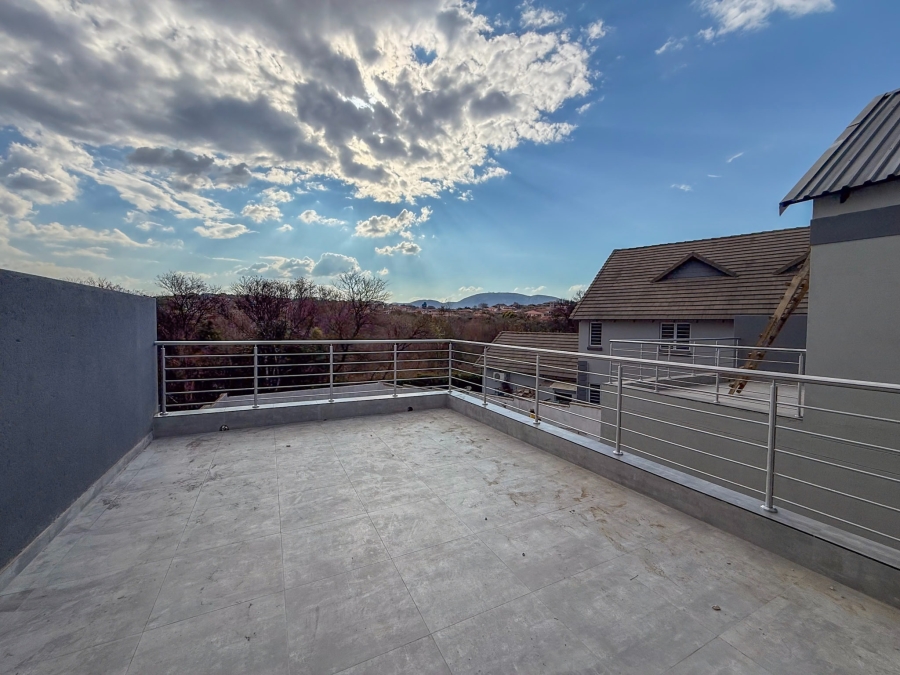 4 Bedroom Property for Sale in Landsmeer Residential Estate North West